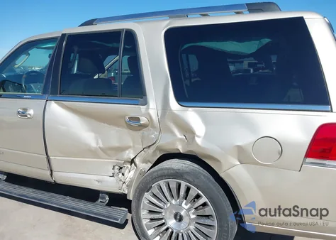 2017 Lincoln Navigator Reserve из США, поврежденный, VIN 5LMJJ2KT1HEL00013